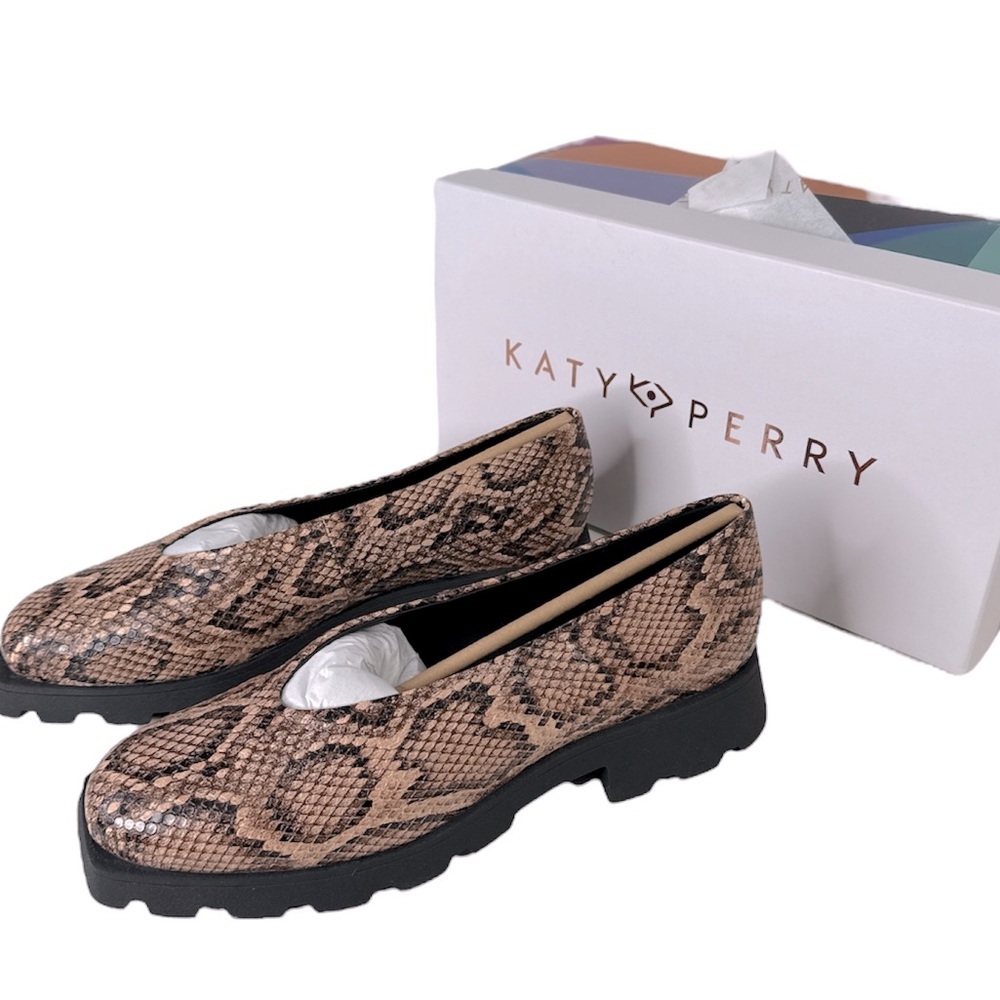 Katy Perry the darling slip on in true taupe multi size 5M new in box snake